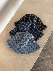 کلاه باکت لی