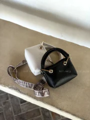 مینی کیف دخترانه میکا - تصویر 5